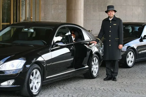 Chauffeur Brisbane, Brisbane Chauffeurs